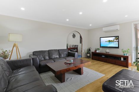 Property photo of 11 Tambaroora Crescent Marayong NSW 2148