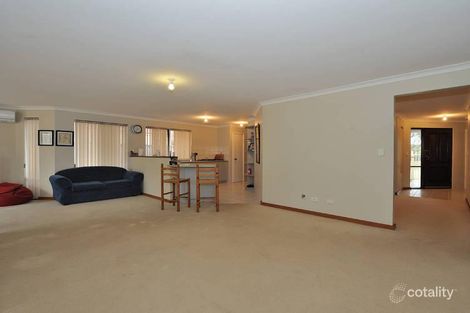 Property photo of 14 Sennet Lane Warnbro WA 6169