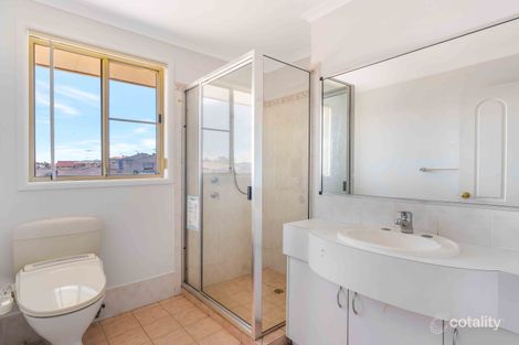 Property photo of 4 Dirk Close Green Valley NSW 2168