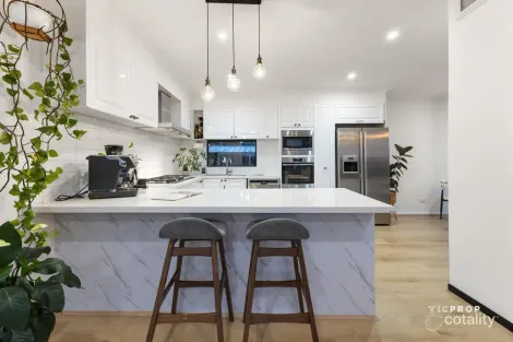 Property photo of 77 Edina Road Ferntree Gully VIC 3156