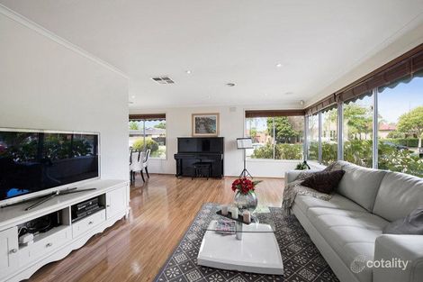 Property photo of 18 Netherby Avenue Wheelers Hill VIC 3150