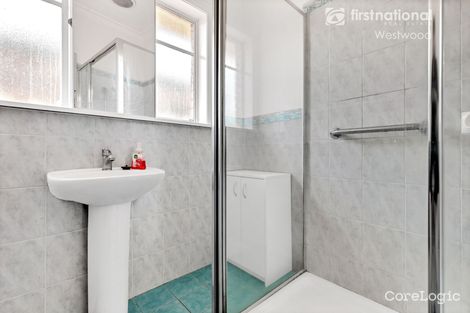 Property photo of 4 Jellicoe Street Werribee VIC 3030