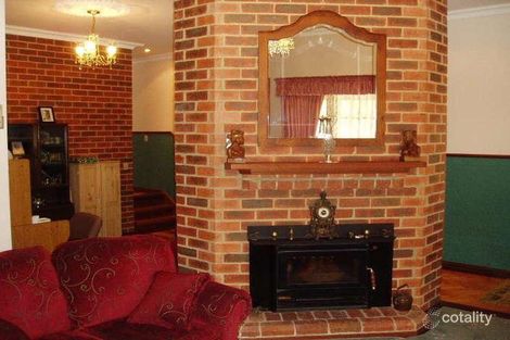 Property photo of 81 Rail Street Wandong VIC 3758