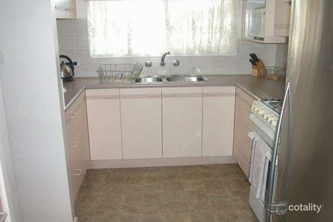 Property photo of 51 Greenmeadows Crescent Toongabbie NSW 2146