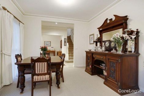 Property photo of 1/265 Lawrence Road Mount Waverley VIC 3149