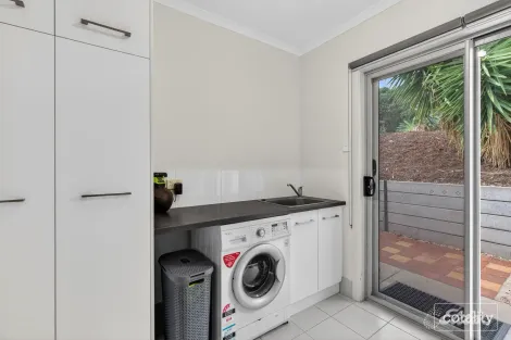 Property photo of 27 Gow Drive Hindmarsh Island SA 5214
