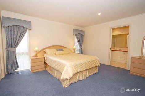 Property photo of 7 Champagne Rise Chirnside Park VIC 3116