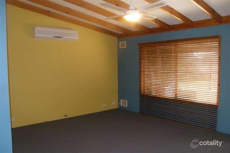Property photo of 8 Signet Court Wannanup WA 6210