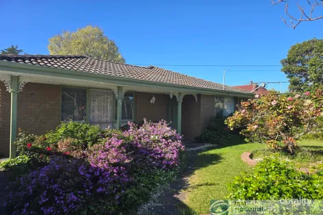 39 Evelyne Ave, Cranbourne, VIC 3977