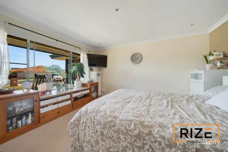 Property photo of 16 Ollera Meander Carramar WA 6031