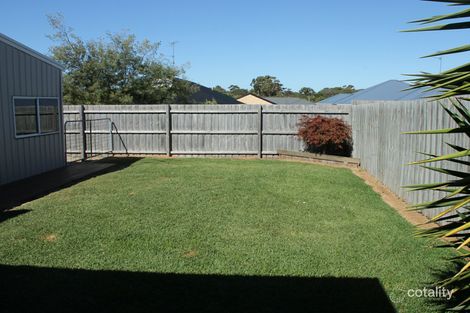 Property photo of 11 Surrey Place Inverloch VIC 3996