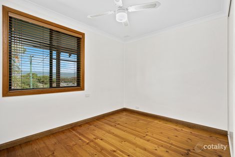 Property photo of 3 Gareema Avenue Koonawarra NSW 2530