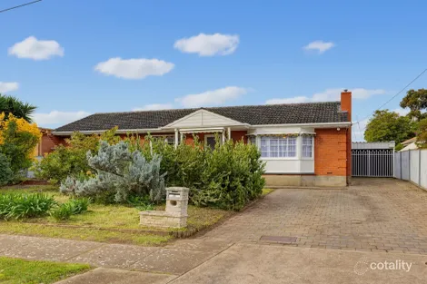 18 Seaview Rd, Morphett Vale, SA 5162