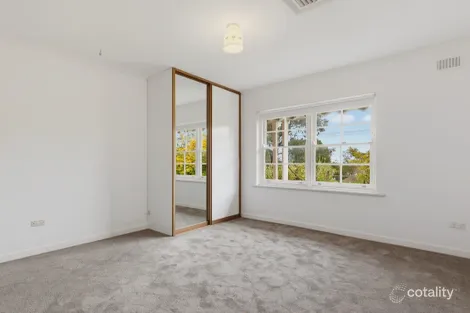 Property photo of 18 Seaview Road Morphett Vale SA 5162