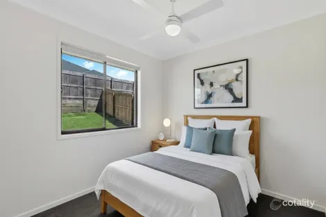 Property photo of 17 Vanessa Crescent Cotswold Hills QLD 4350