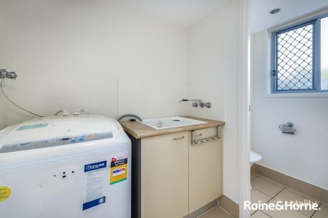 42/2-8 Meadowbrook Dr, Meadowbrook, QLD 4131