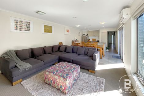 Property photo of 5 Willoby Drive Alfredton VIC 3350