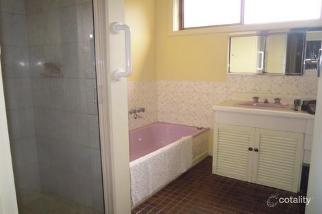 Property photo of 10 William Crescent Yinnar VIC 3869