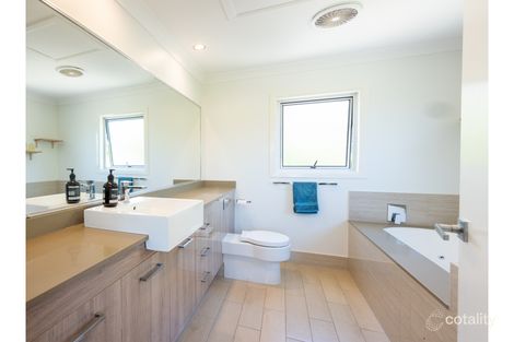Property photo of 2/3 Mieke Court Burleigh Heads QLD 4220