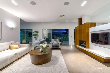 Property photo of 100 King Arthur Terrace Tennyson QLD 4105