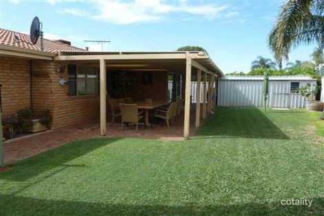 Property photo of 21 Peppermint Drive Thornlie WA 6108