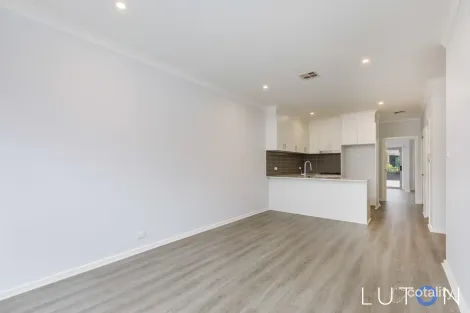 Property photo of 52 Plimsoll Drive Casey ACT 2913