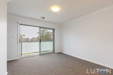 Property photo of 52 Plimsoll Drive Casey ACT 2913