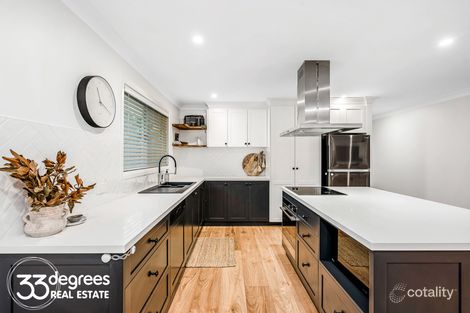 Property photo of 21 McGrath Road McGraths Hill NSW 2756
