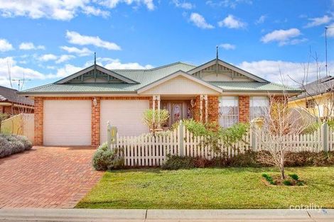 19 Ayrshire Gdns, Picton, NSW 2571