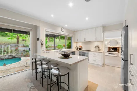 Property photo of 44 Lookover Road Donvale VIC 3111