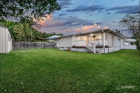 Property photo of 21 Kiama Street Wavell Heights QLD 4012