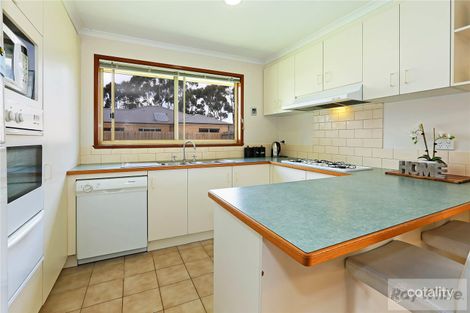 Property photo of 3 Sherwood Grove Lara VIC 3212