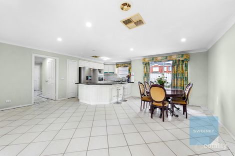 Property photo of 28 Ambridge Grove Sydenham VIC 3037