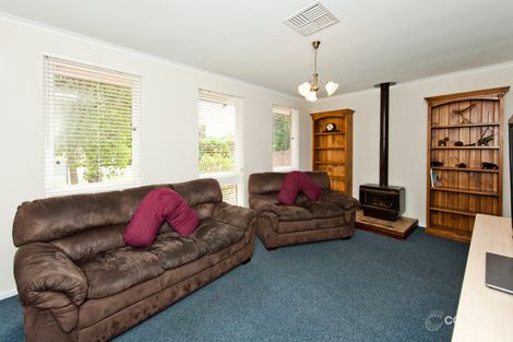 Property photo of 3 Silver Road Lesmurdie WA 6076