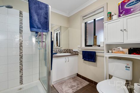 Property photo of 34 Featherhead Way Harkness VIC 3337