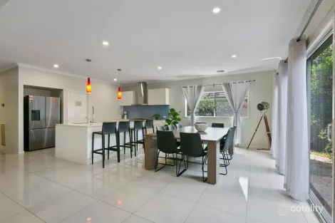 Property photo of 6 Myra Place Lalor VIC 3075