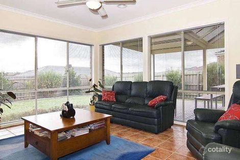 Property photo of 23 Haricot Way Lilydale VIC 3140