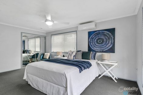 Property photo of 11 Ravensworth Place Alexandra Hills QLD 4161