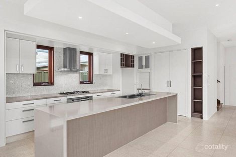 Property photo of 12 Acanthus Avenue Burleigh Heads QLD 4220