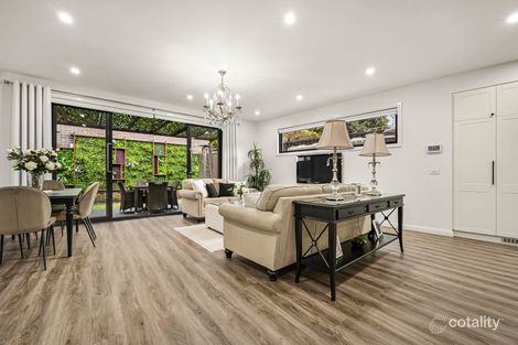 Property photo of 2/11 Lind Street Strathmore VIC 3041