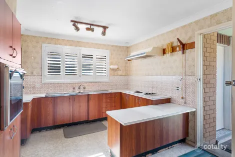 Property photo of 86 Campbell Street Woonona NSW 2517