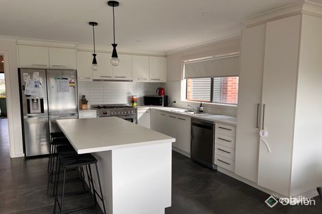 Property photo of 15 Sandy Road Officer VIC 3809