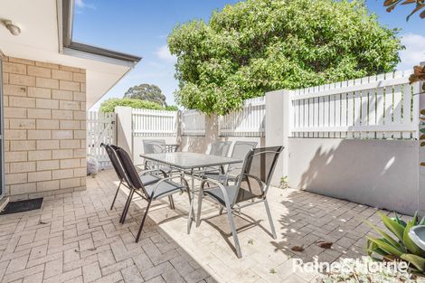 Property photo of 1/20 Gladstone Road Armadale WA 6112