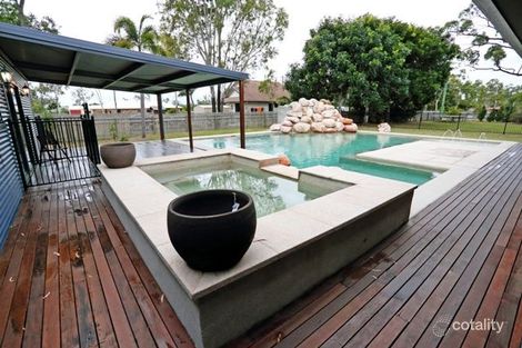 38 Mount Low Pkwy, Mount Low, QLD 4818