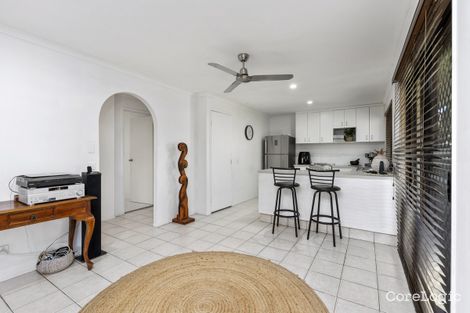 Property photo of 1/16 Gumbeel Court Highland Park QLD 4211