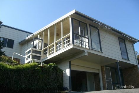 Property photo of 27 Rowan Lane Merewether NSW 2291