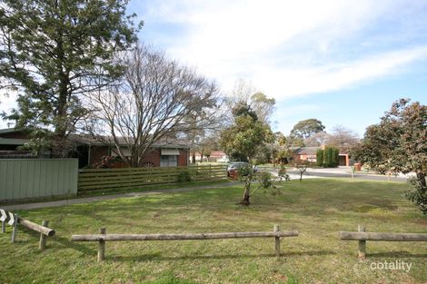22 The Ridge W, Knoxfield, VIC 3180