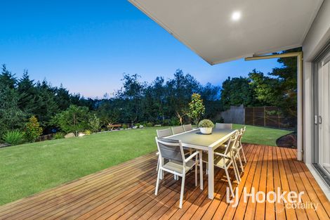 Property photo of 6 South Hidden Valley Circuit Beaconsfield VIC 3807