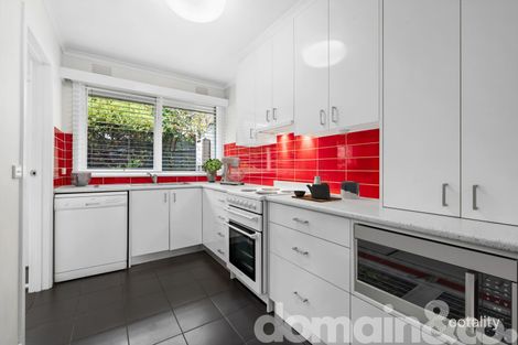Property photo of 2/4 Spencer Road Camberwell VIC 3124