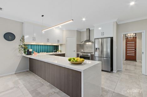 Property photo of 24 Curnow Court Evanston Park SA 5116